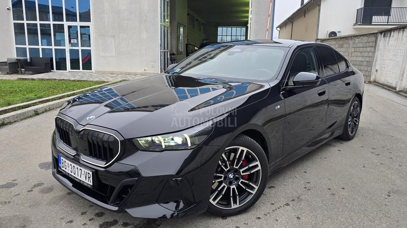 BMW 520 M Pro pano Iconic