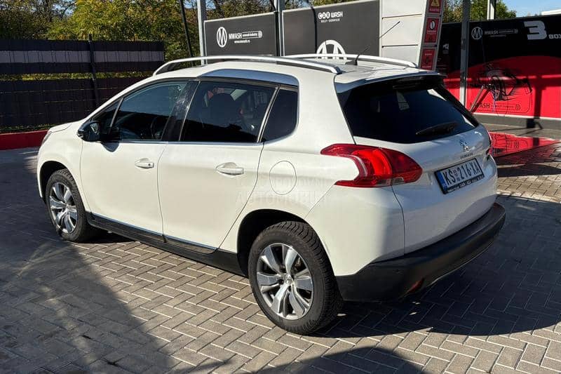 Peugeot 2008 Allure 1.6b