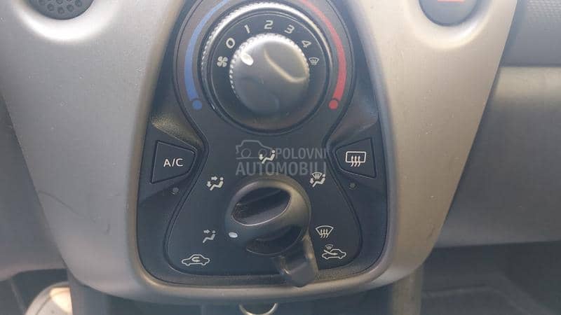 Peugeot 108 1.0 Vti