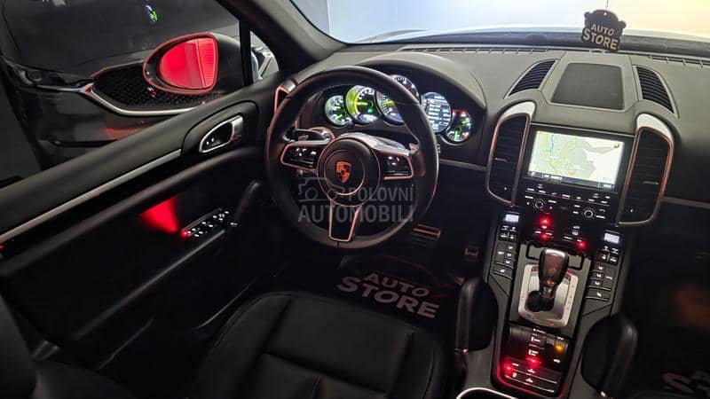 Porsche Cayenne 3.0 Hybrid