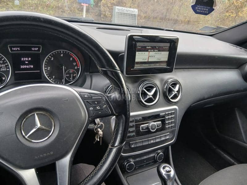 Mercedes Benz A 200 