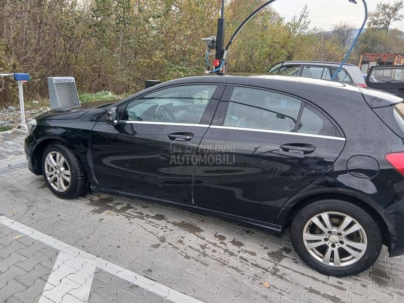 Mercedes Benz A 200 