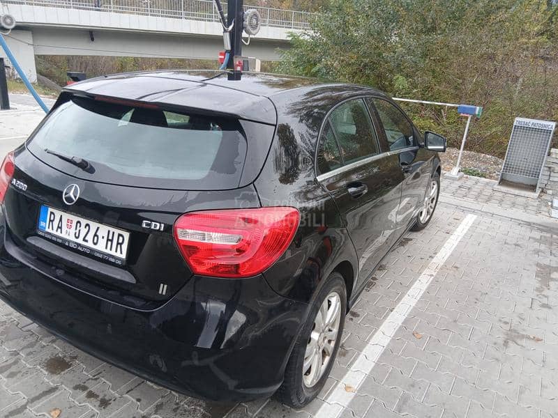 Mercedes Benz A 200 