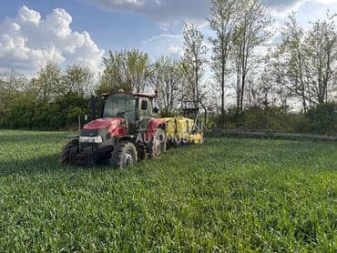 Case IH farmall 115 u