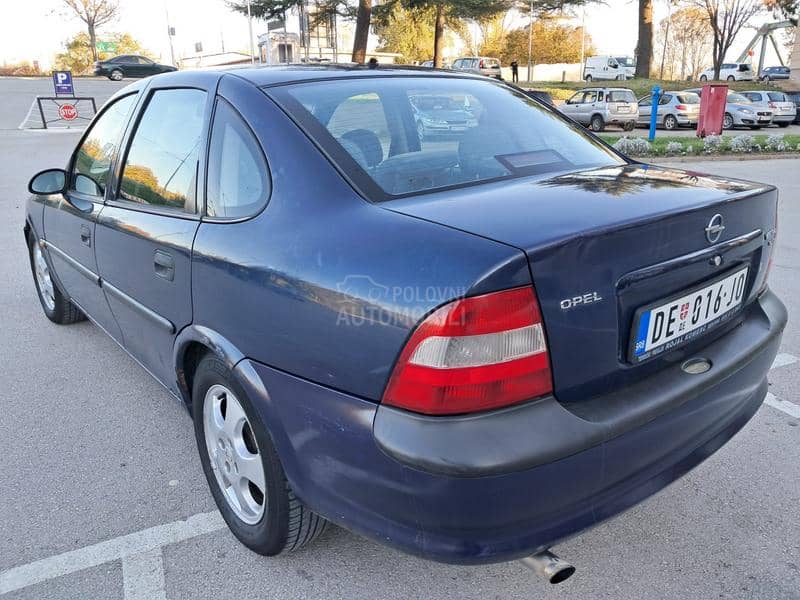 Opel Vectra B 1.6i Sekvent 2028.