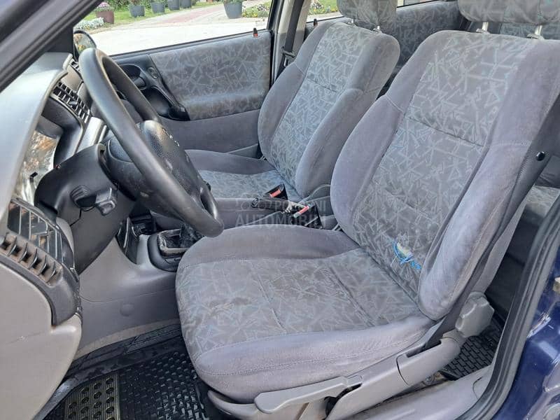 Opel Vectra B 1.6i Sekvent 2028.