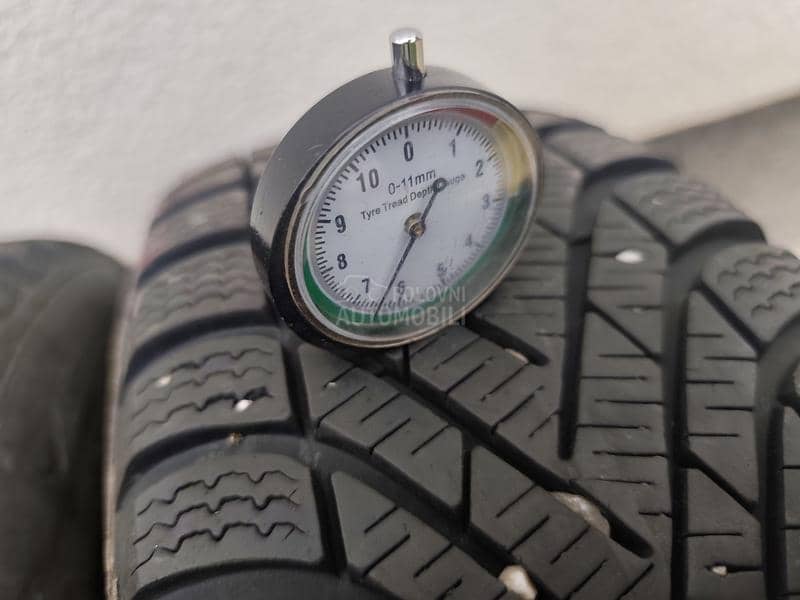 Pirelli 185/60 R15 Zimska