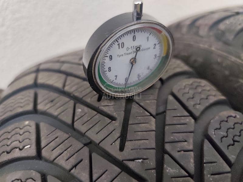 Pirelli 185/60 R15 Zimska