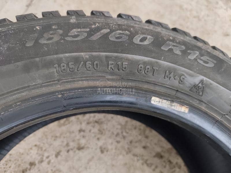 Pirelli 185/60 R15 Zimska