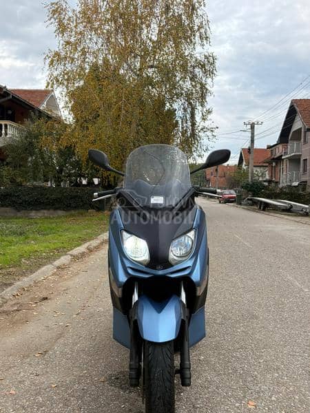 Yamaha X Max 125