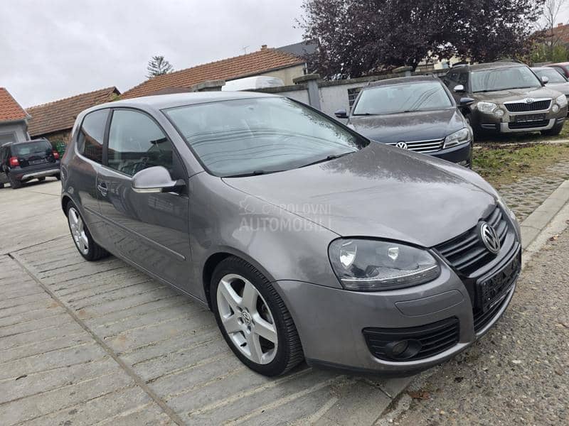 Volkswagen Golf 5 