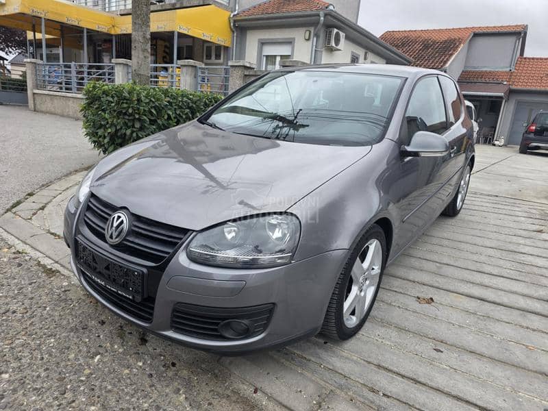 Volkswagen Golf 5 