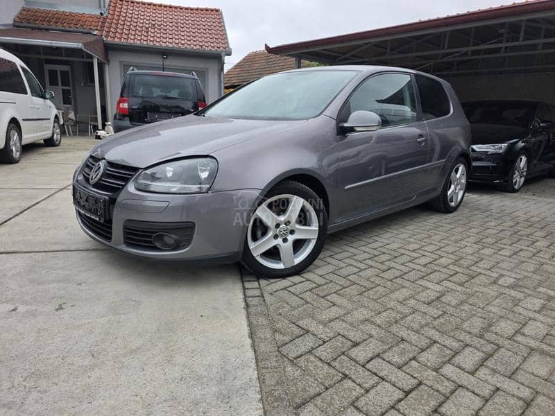 Volkswagen Golf 5 