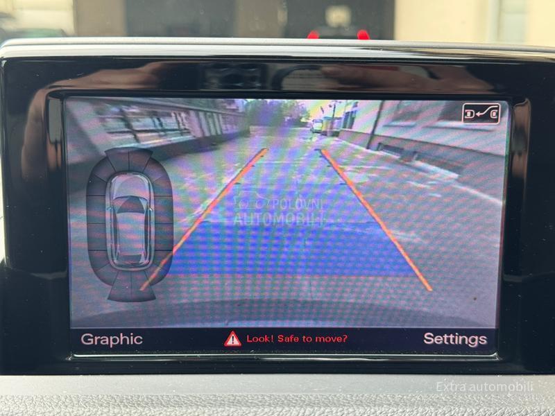 Audi Q3 Quattro/Pano