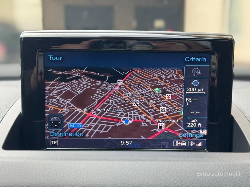 Audi Q3 Quattro/Pano