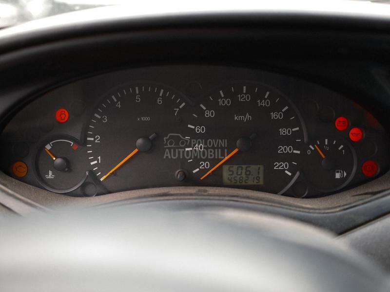 Ford Focus 1.6 zetec