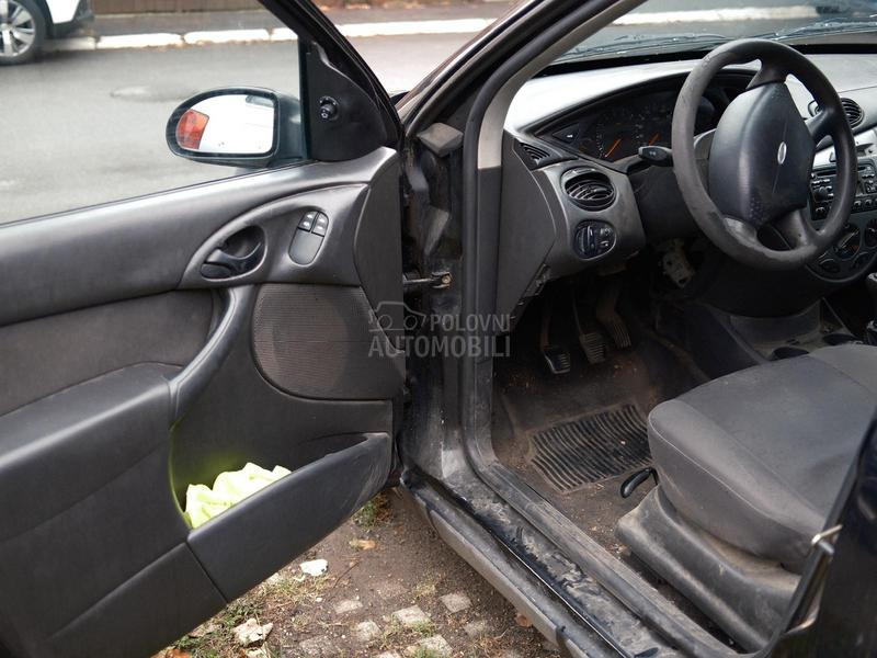 Ford Focus 1.6 zetec