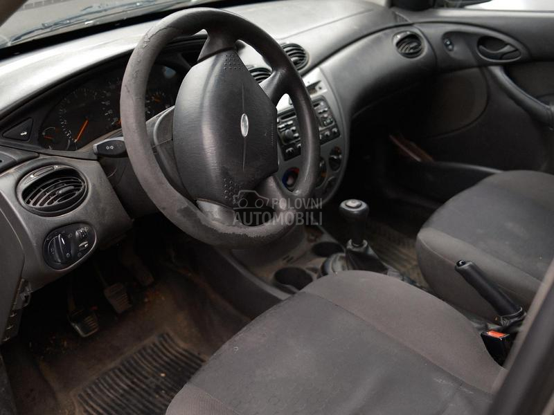 Ford Focus 1.6 zetec