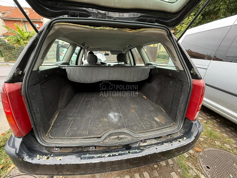 Ford Focus 1.6 zetec