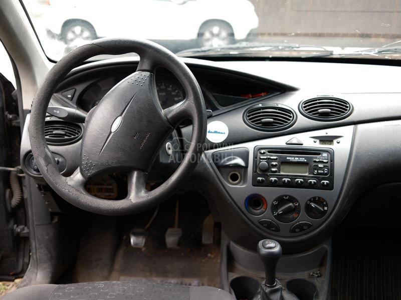 Ford Focus 1.6 zetec