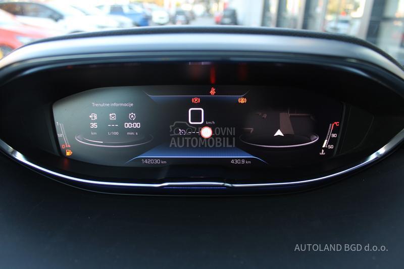 Peugeot 3008 1.2 PURETECH