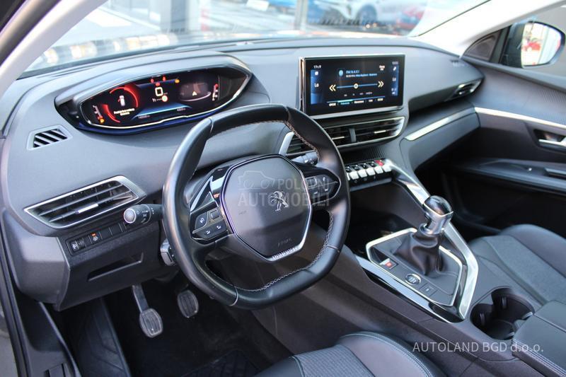 Peugeot 3008 1.2 PURETECH