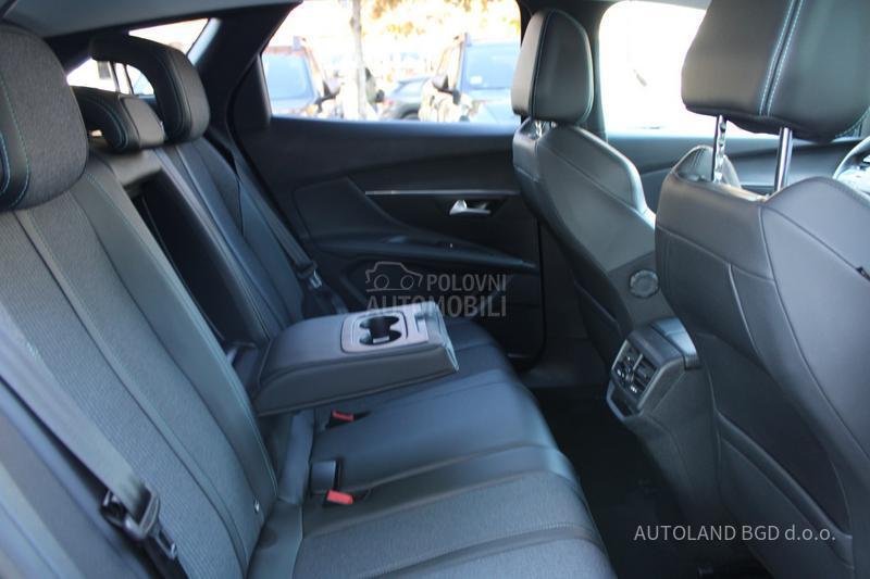 Peugeot 3008 1.2 PURETECH