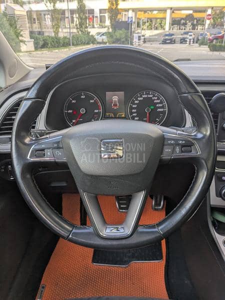 Seat Leon 2.0tdi/DSG/PANO