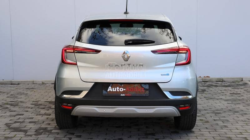 Renault Captur Hybrid 1.6 Intens
