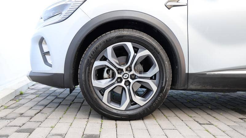 Renault Captur Hybrid 1.6 Intens