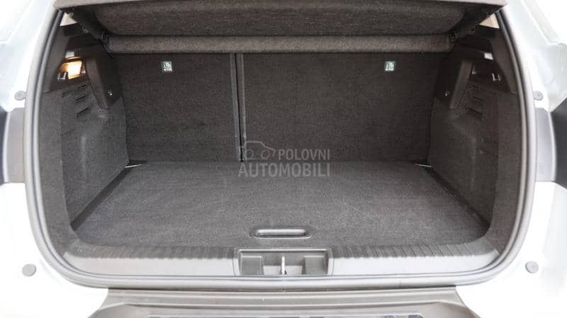 Renault Captur Hybrid 1.6 Intens