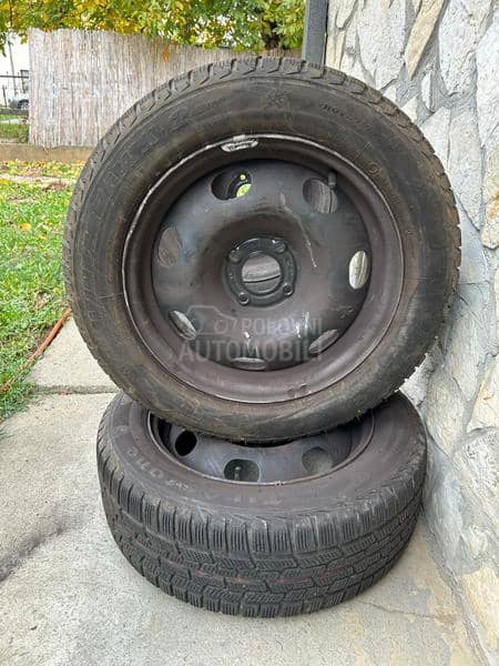 Firestone 215/55 R16 Zimska