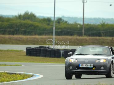 Mazda MX-5 2.0 Bose LSD