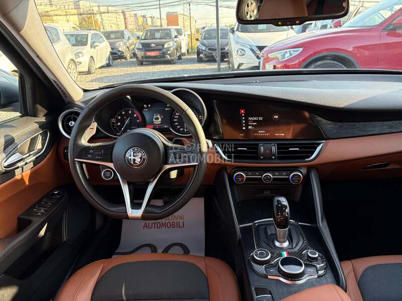 Alfa Romeo Giulia 2.0 Q4 Autom Super