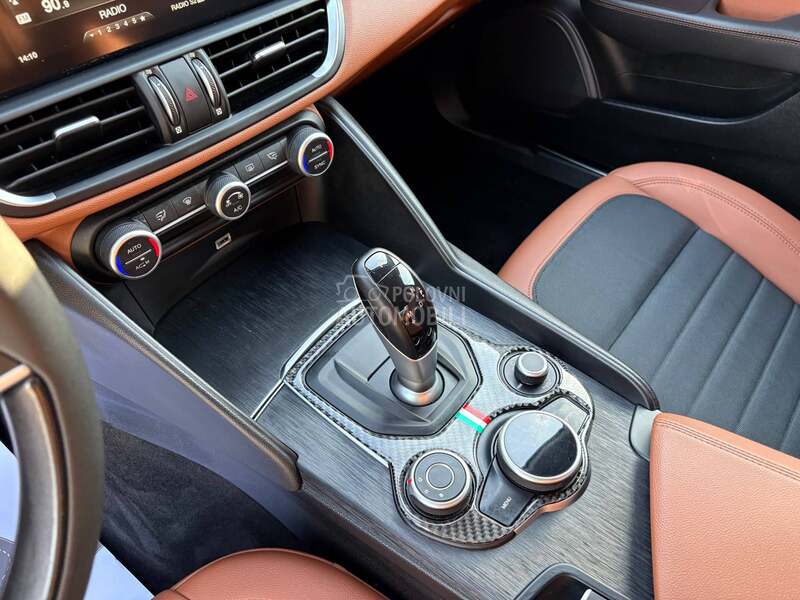 Alfa Romeo Giulia 2.0 Q4 Autom Super