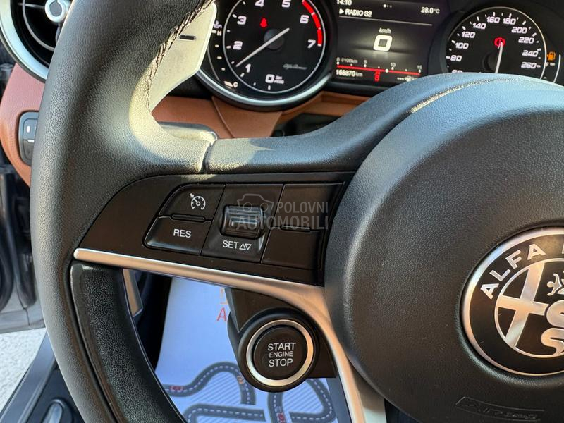 Alfa Romeo Giulia 2.0 Q4 Autom Super