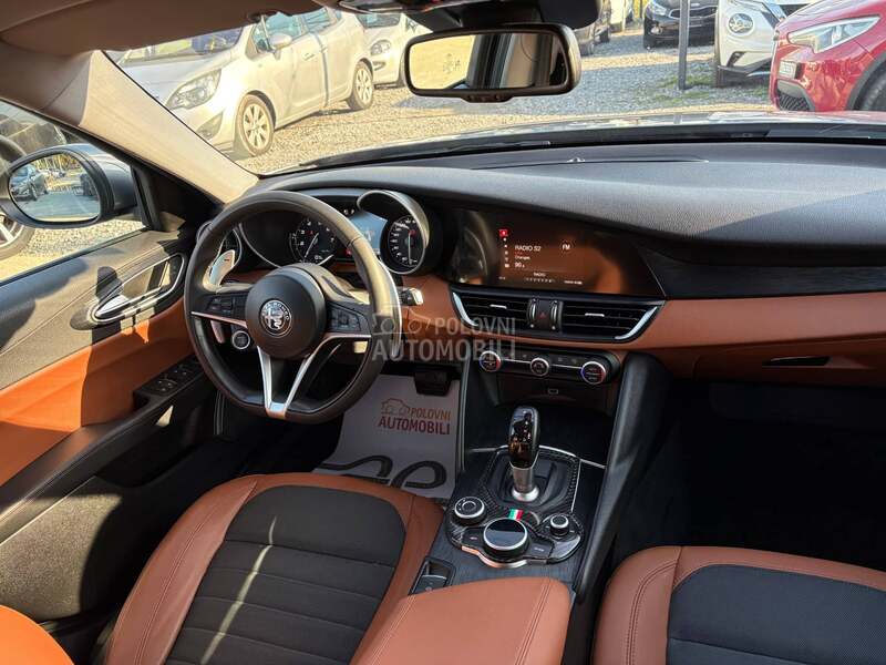 Alfa Romeo Giulia 2.0 Q4 Autom Super