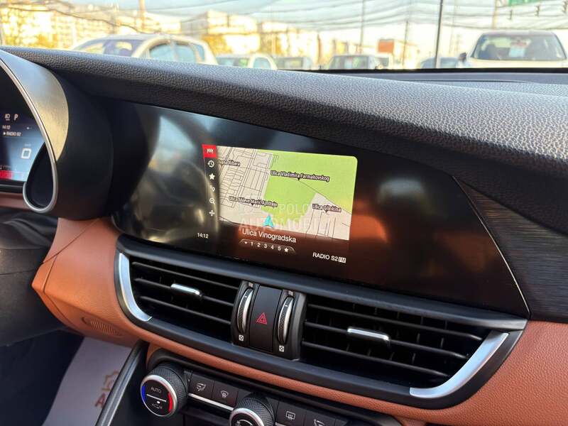 Alfa Romeo Giulia 2.0 Q4 Autom Super