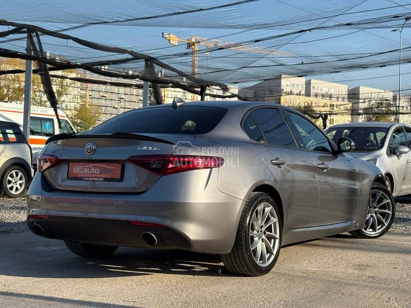 Alfa Romeo Giulia 2.0 Q4 Autom Super