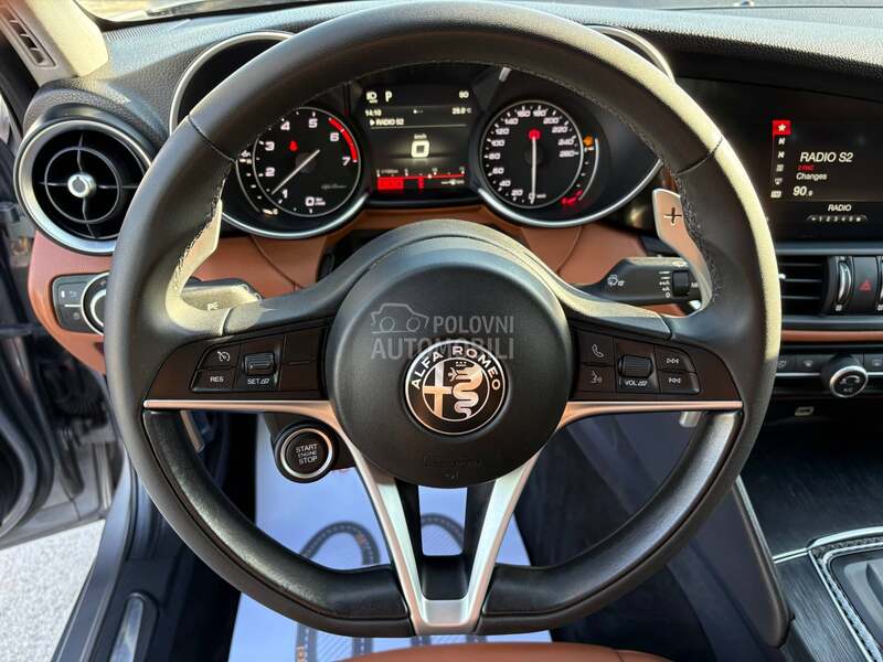 Alfa Romeo Giulia 2.0 Q4 Autom Super