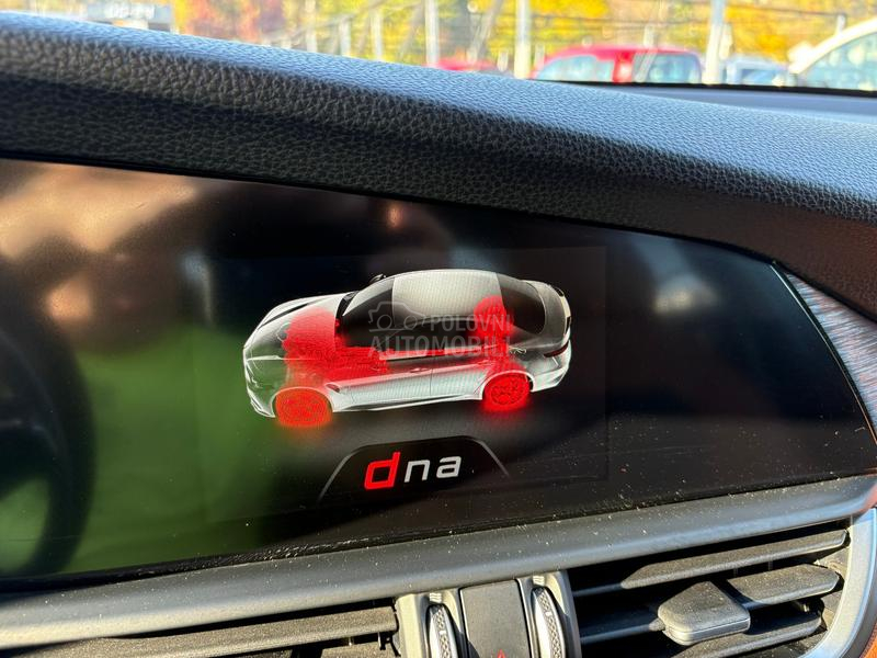 Alfa Romeo Giulia 2.0 Q4 Autom Super