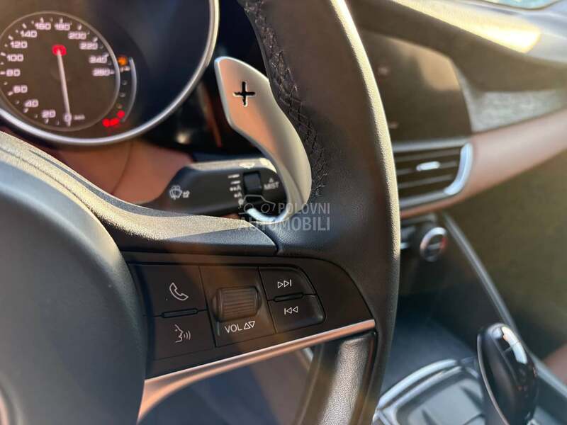 Alfa Romeo Giulia 2.0 Q4 Autom Super