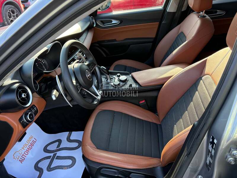 Alfa Romeo Giulia 2.0 Q4 Autom Super