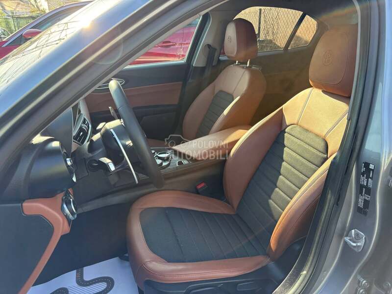 Alfa Romeo Giulia 2.0 Q4 Autom Super