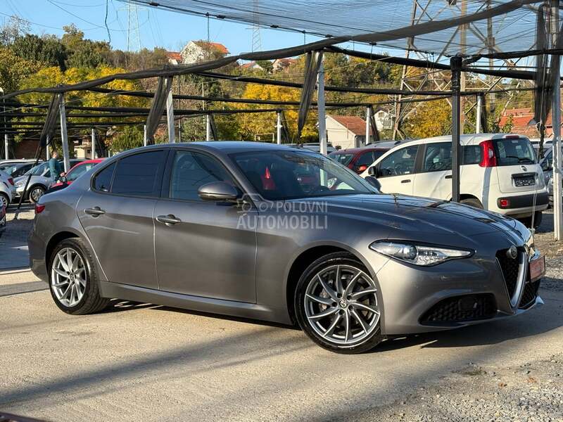 Alfa Romeo Giulia 2.0 Q4 Autom Super