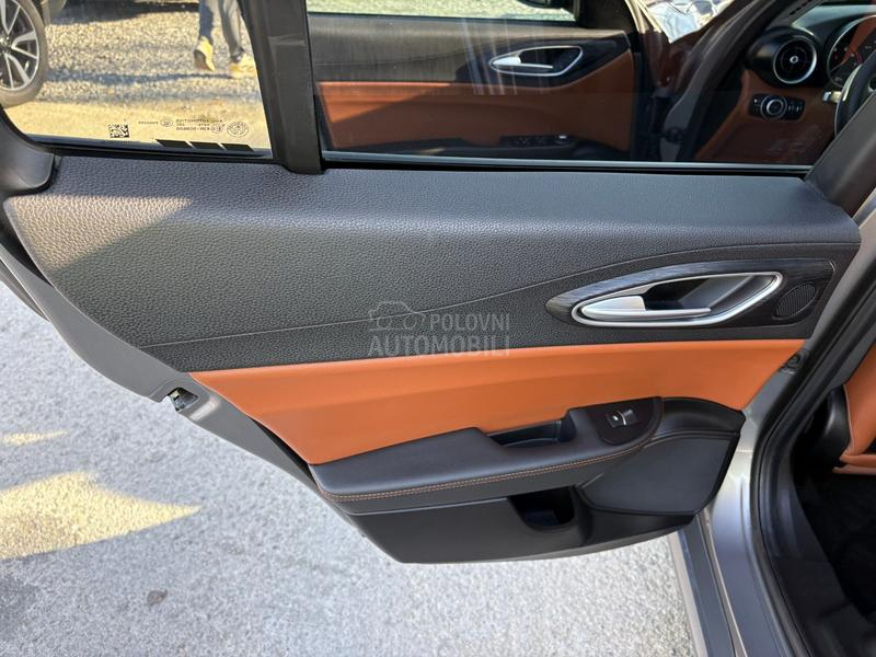 Alfa Romeo Giulia 2.0 Q4 Autom Super