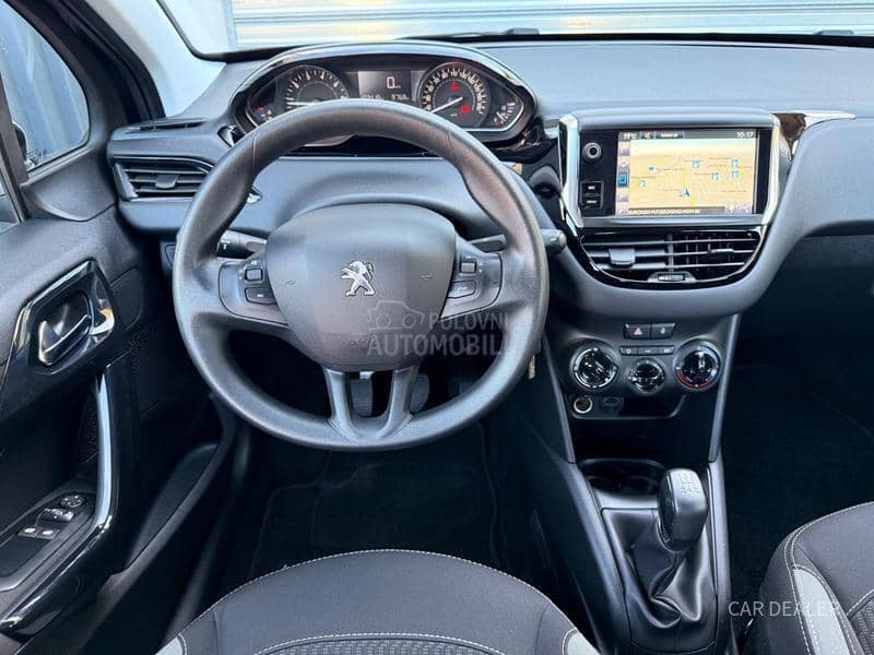 Peugeot 208 1.2b ACTIVE