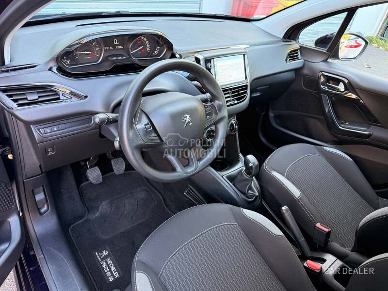 Peugeot 208 1.2b ACTIVE