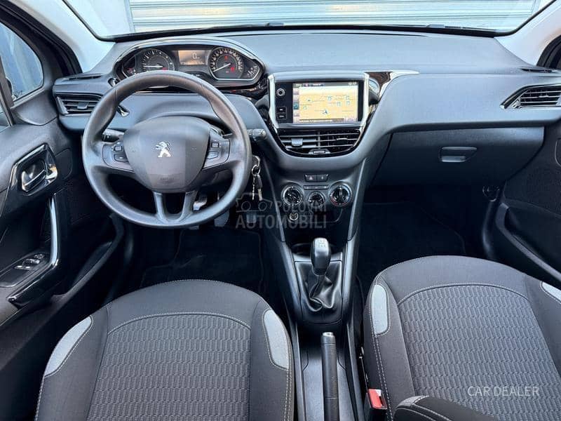 Peugeot 208 1.2b ACTIVE