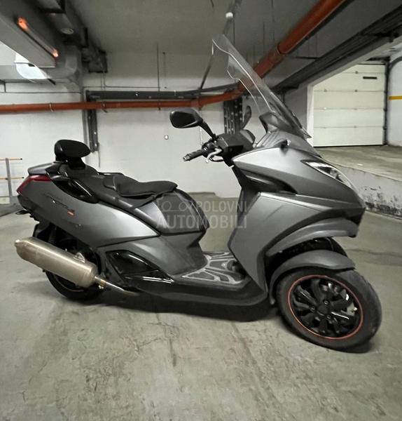 Peugeot Metropolis